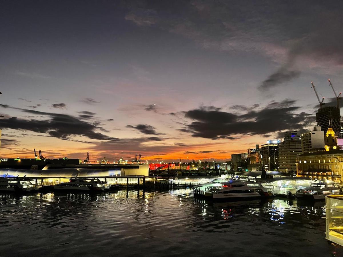 Luxury Apartment - Parking - Hot Tub - Stunning Views オークランド エクステリア 写真
