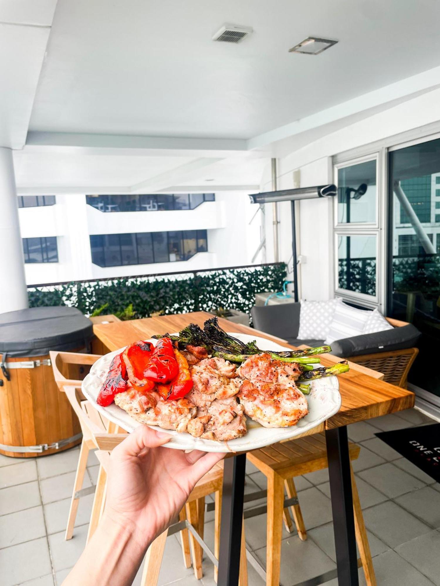 Luxury Apartment - Parking - Hot Tub - Stunning Views オークランド エクステリア 写真