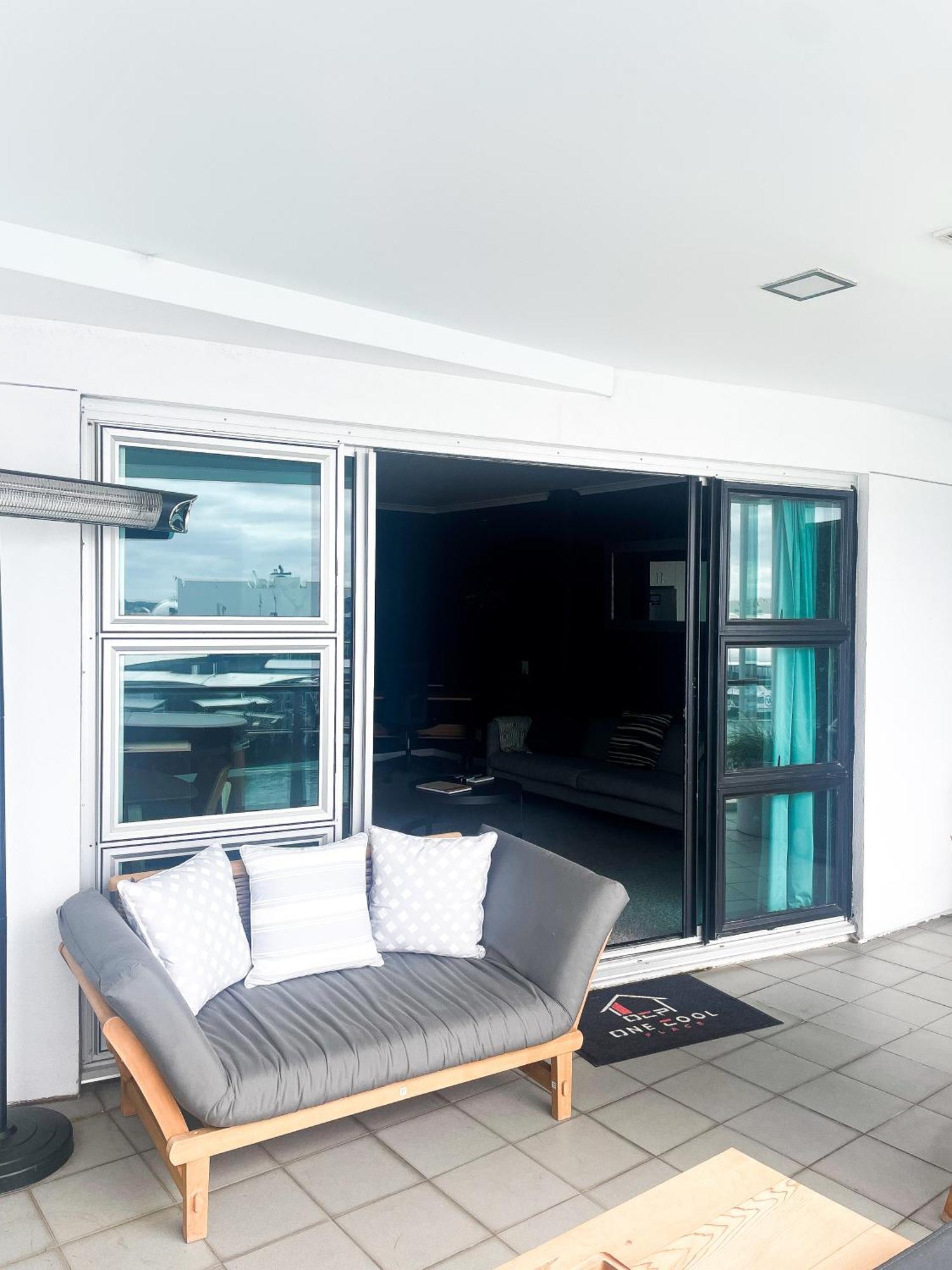 Luxury Apartment - Parking - Hot Tub - Stunning Views オークランド エクステリア 写真
